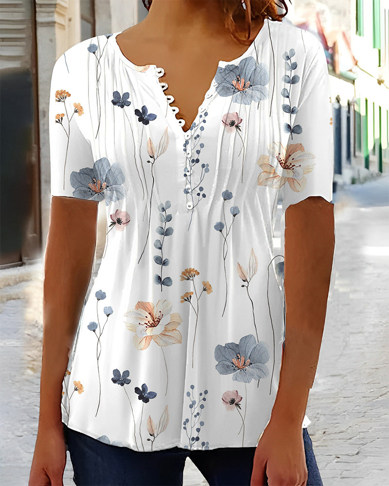 Vrouwelijke Bloemenprint Top met Delicate Knoopjes en Zachte Halslijn – LIANNE FLAIR