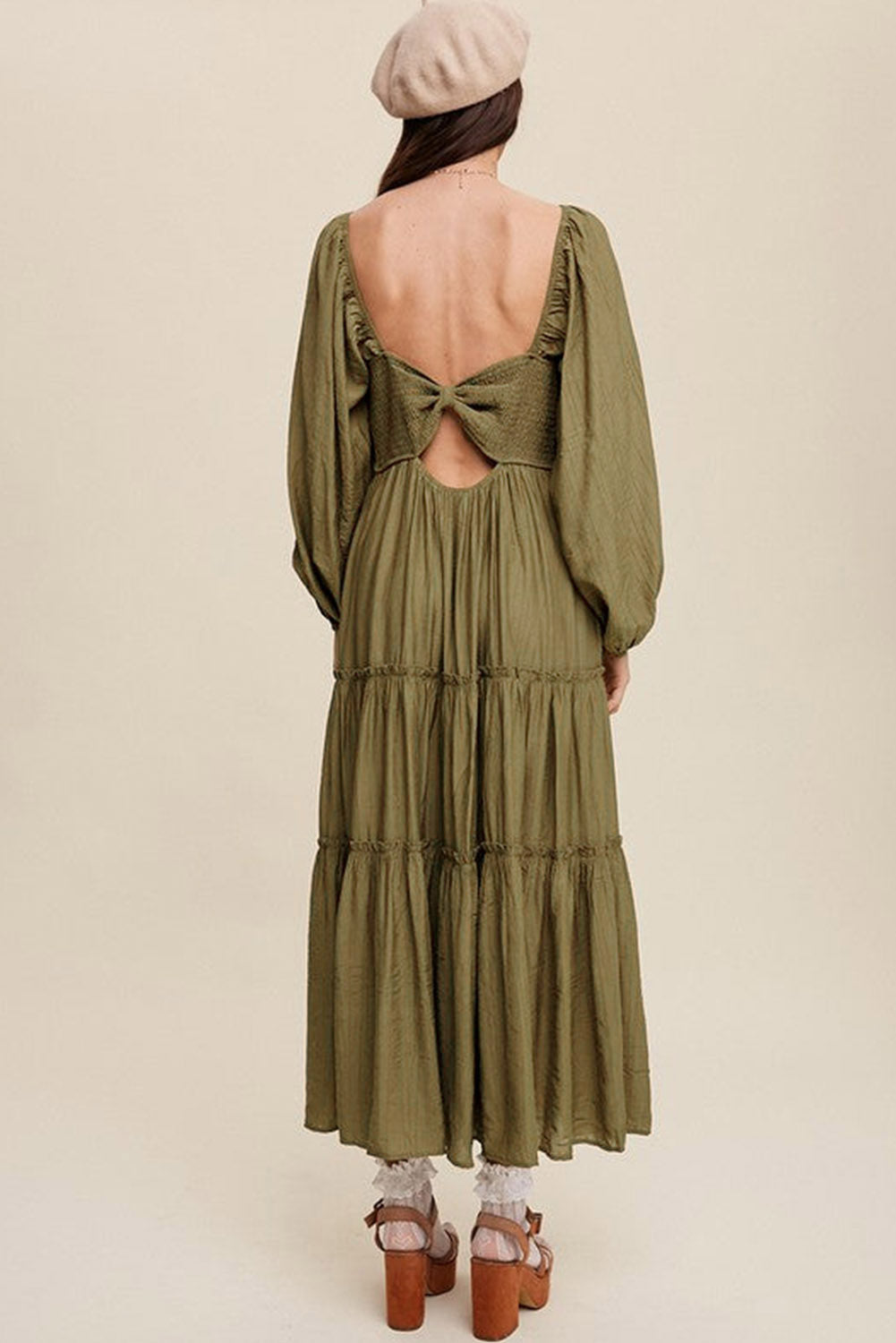 Vrouwen - V Hals Maxi Jurk - Uitgesneden Franje - Elegante Avondmode - AAN TREFFEN