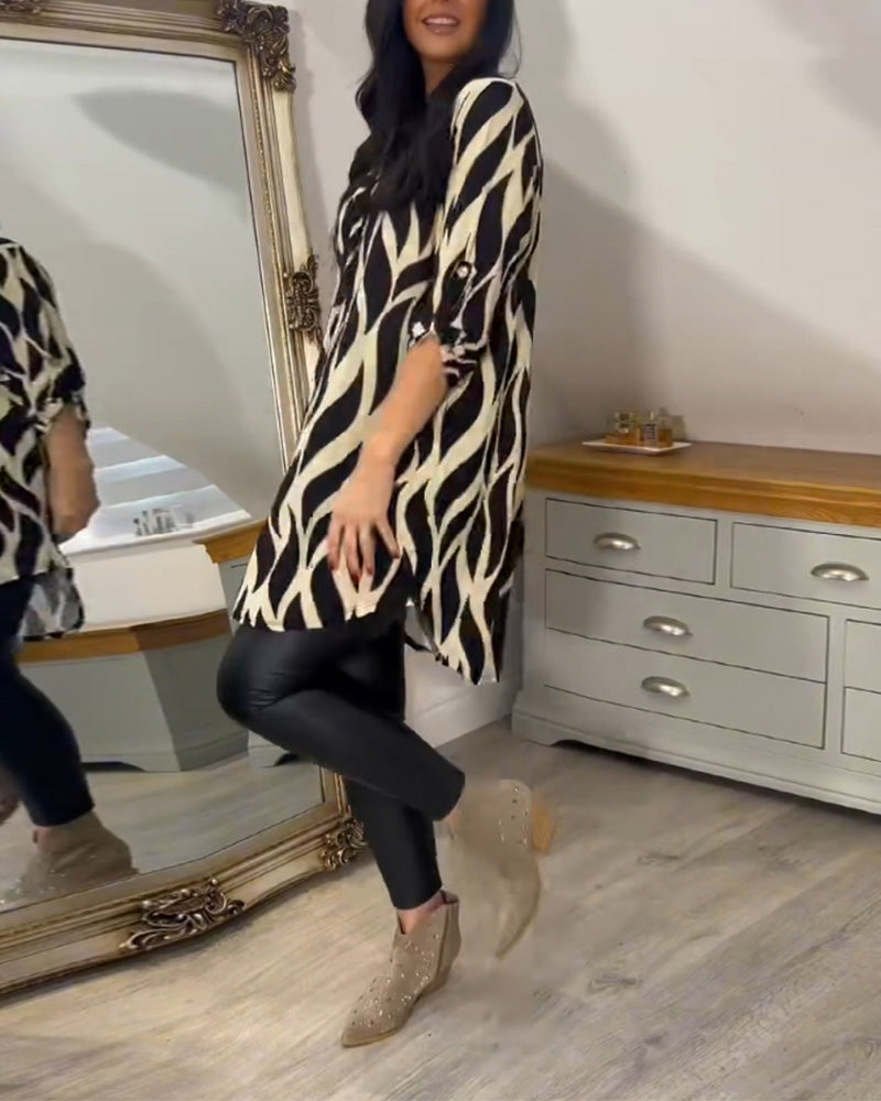 Luxe Tuniek Met Dynamisch Grafisch Patroon Voor Elegante Vrouwelijke Stijl – ALANA DYNAMIQUE