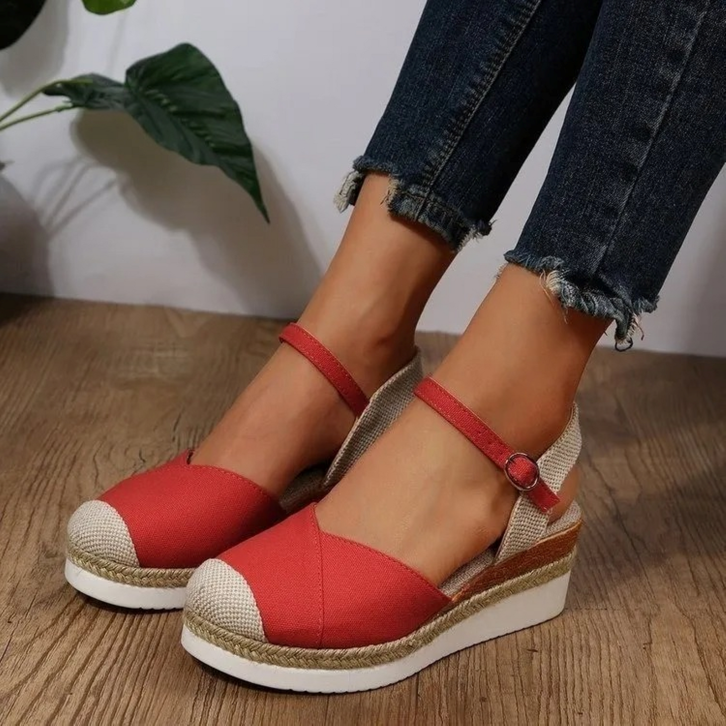 Comfortabele Sandalen - Dames - Met Gespsluiting - Zomerse Wandeling - LIV EDGE