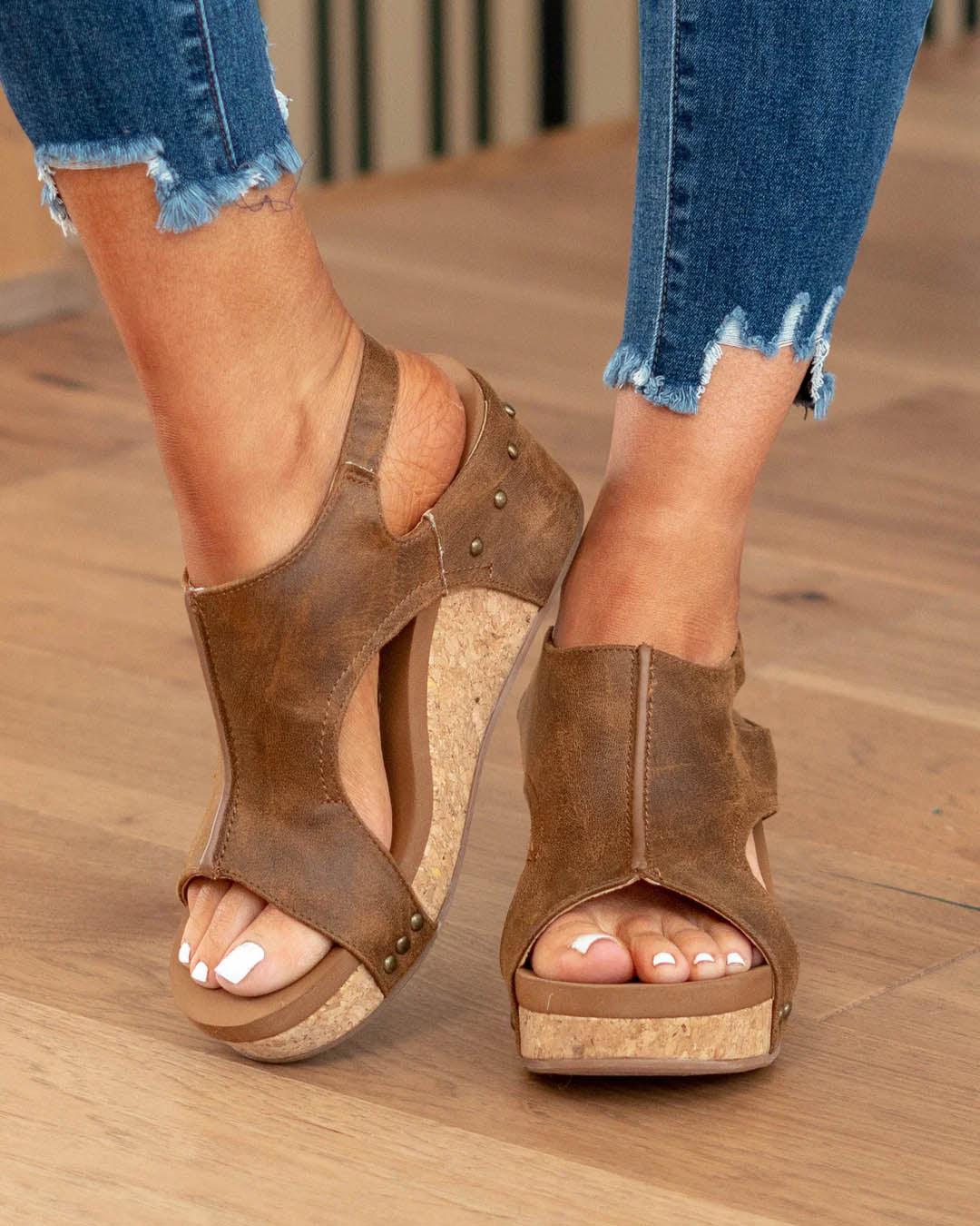 Middelhoge Sleehak Sandalen - Dames - Imitatieleer - Comfortabel Voetbed - VROLIJK STIJL