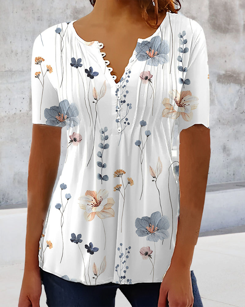 Vrouwelijke Bloemenprint Top met Delicate Knoopjes en Zachte Halslijn – LIANNE FLAIR