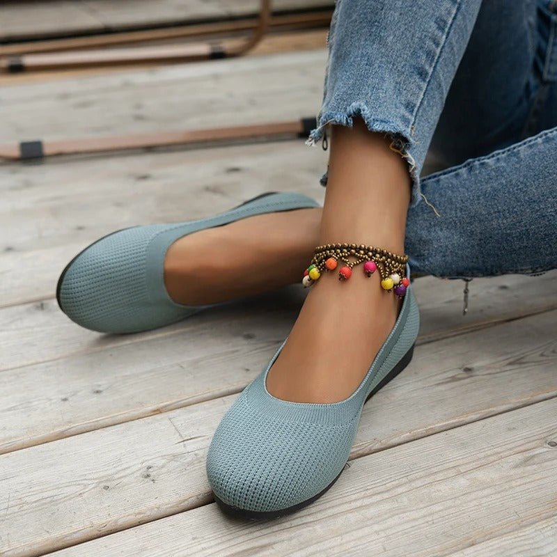 Lichtgewicht ademende damesschoenen met antislip zool – BalaeraStep