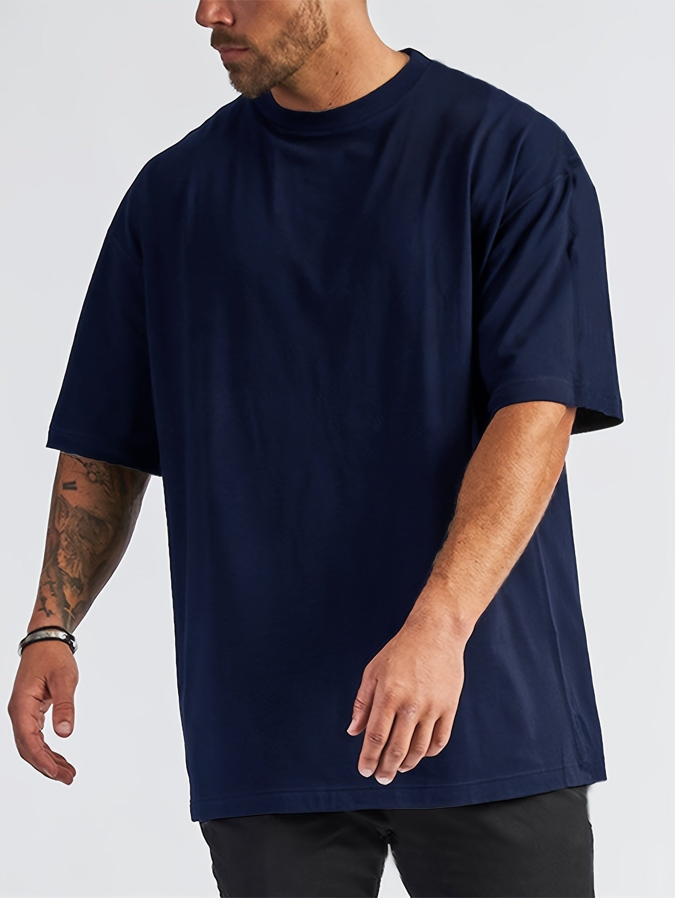 Oversized Heren T-Shirt met Verlaagde Schoudernaden voor een Relaxte Look – MALCOLM CLASSIC