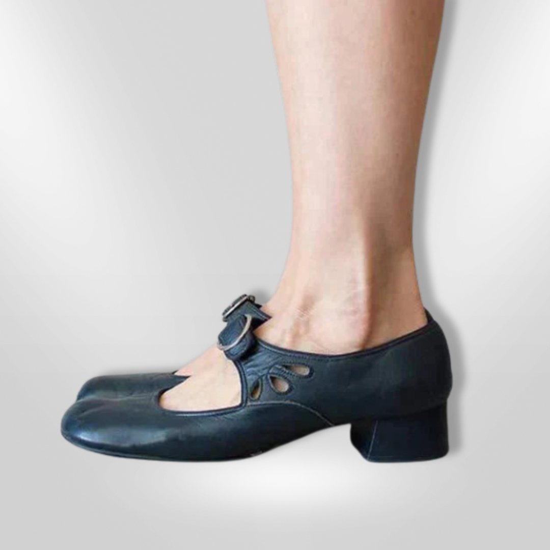 Klassieke leren sandalen met kruisbandjes en verstelbare sluiting – SelinaCross ComfortWalks