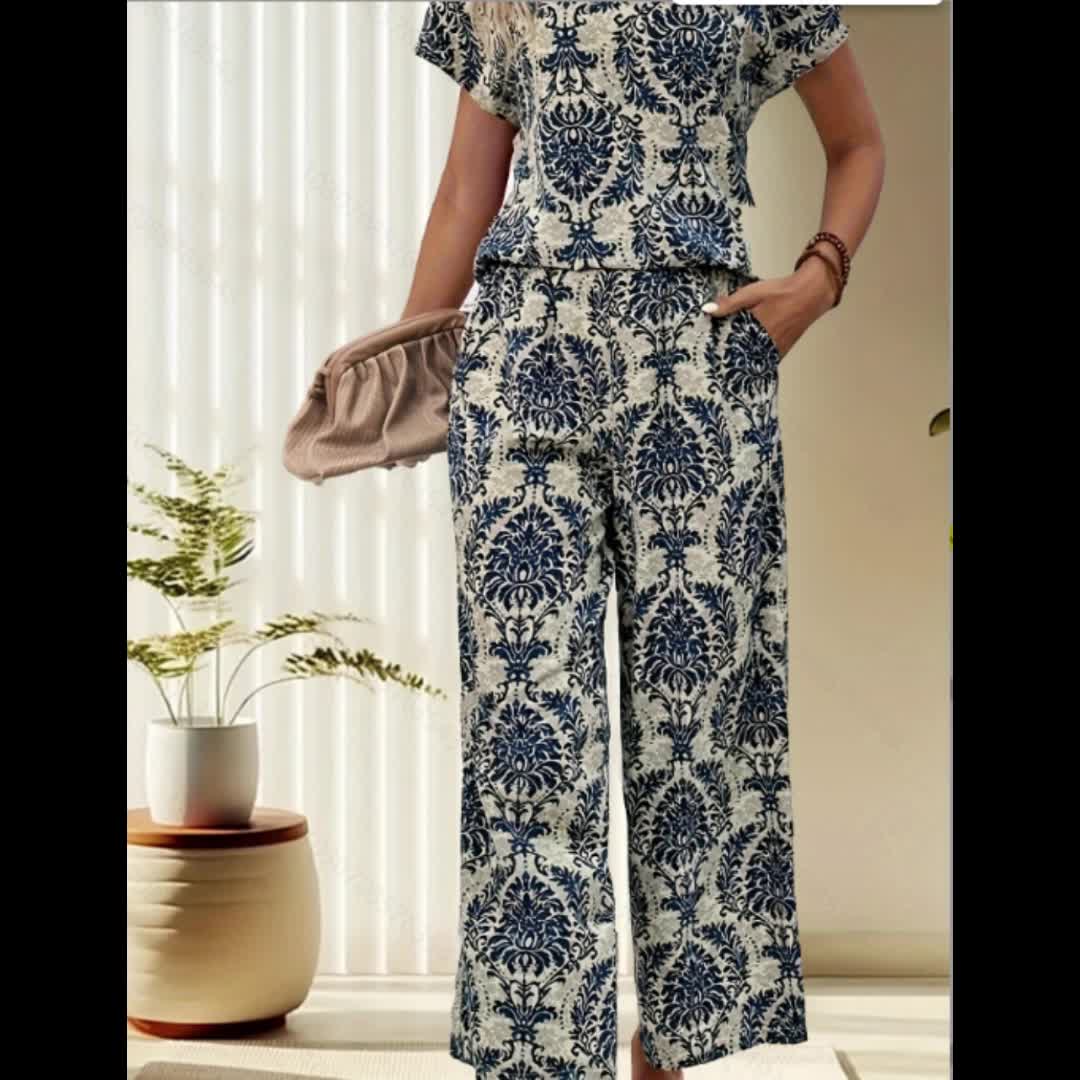 Dames - Retro Print V-Hals T-Shirt en Wijde Pijpen Broek Set - Casual Comfort - Modieuze Outfit