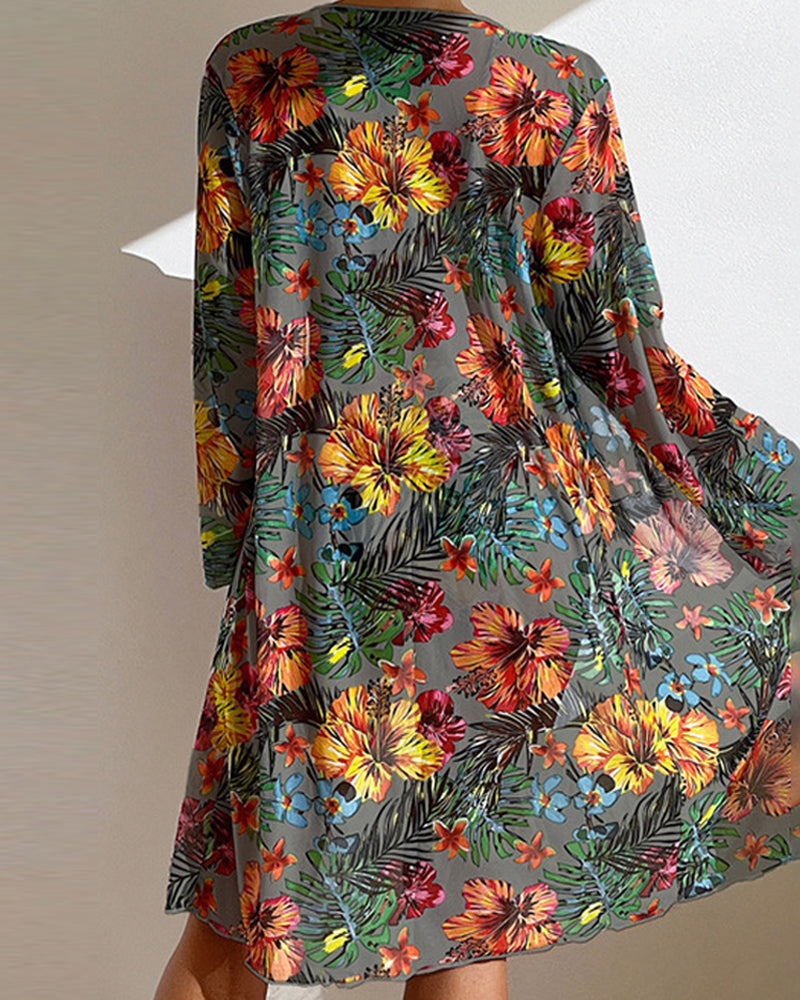 Driedelige bikini-set met bloemenprint en bijpassende rok – Solmira BloomSet