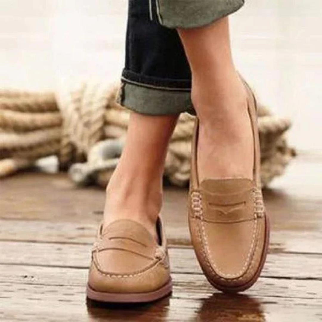 Vrouwen - Leren Loafers - Comfortabel Slip-On Design - Elegante Schoenen - CASUAL CLASSIC