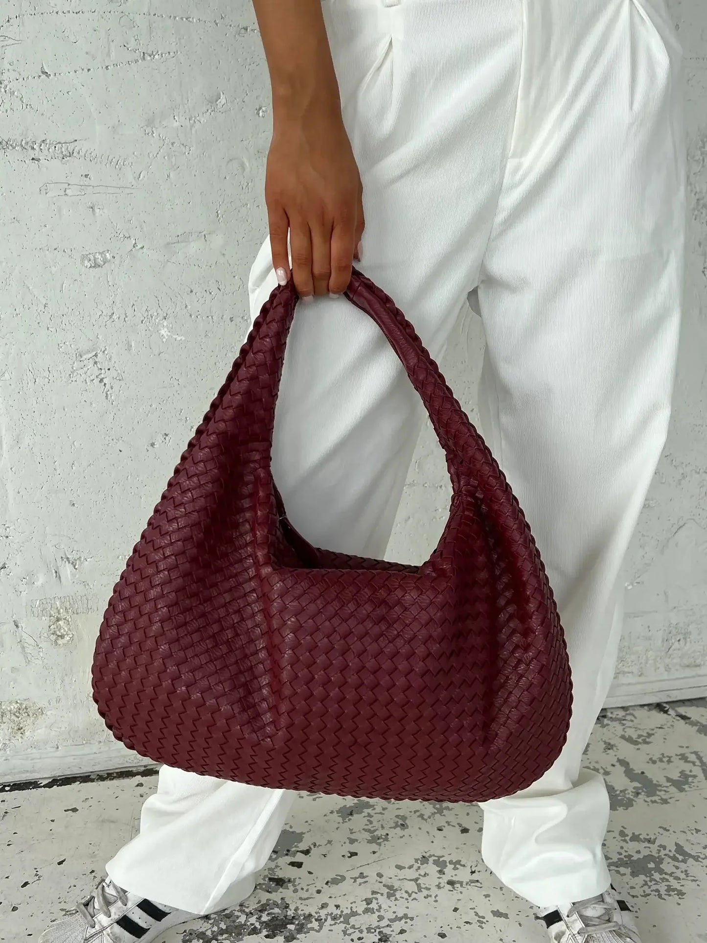 Vrouwen - Grote Shopper - Gevlochten Materiaal - Stijlvolle Handtas - ELEGANTE SHOPPER