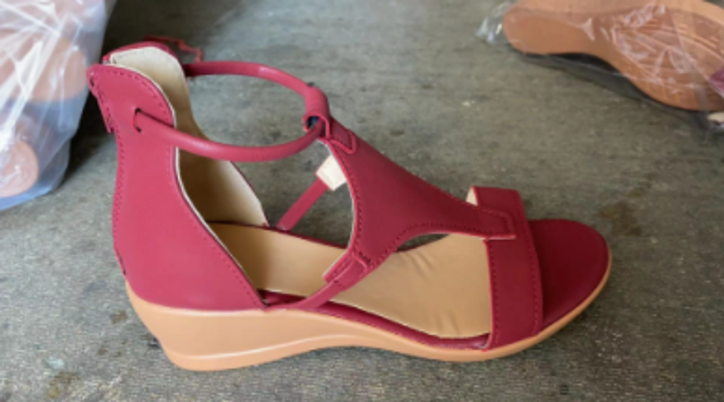 Comfortabele leren sandalen voor dames met verstelbare bandjes – ELIANE WALK