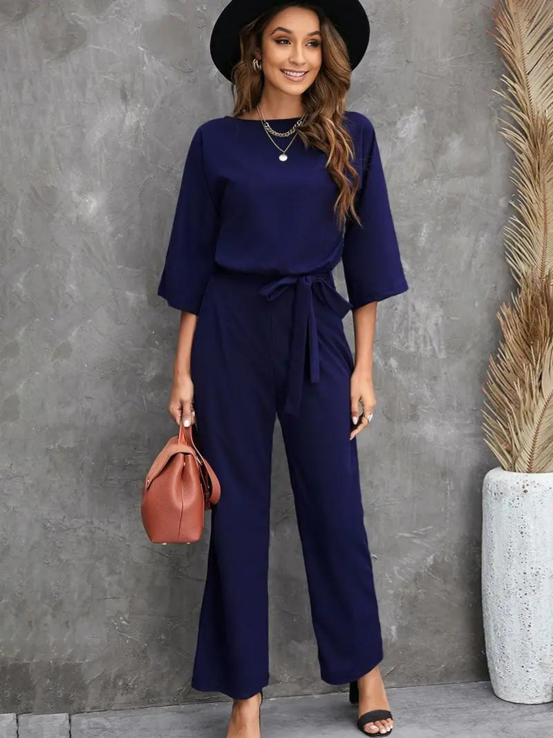 Elegante damesjumpsuit met flatterende taille en chique snit – CELISTA ELEGANCE