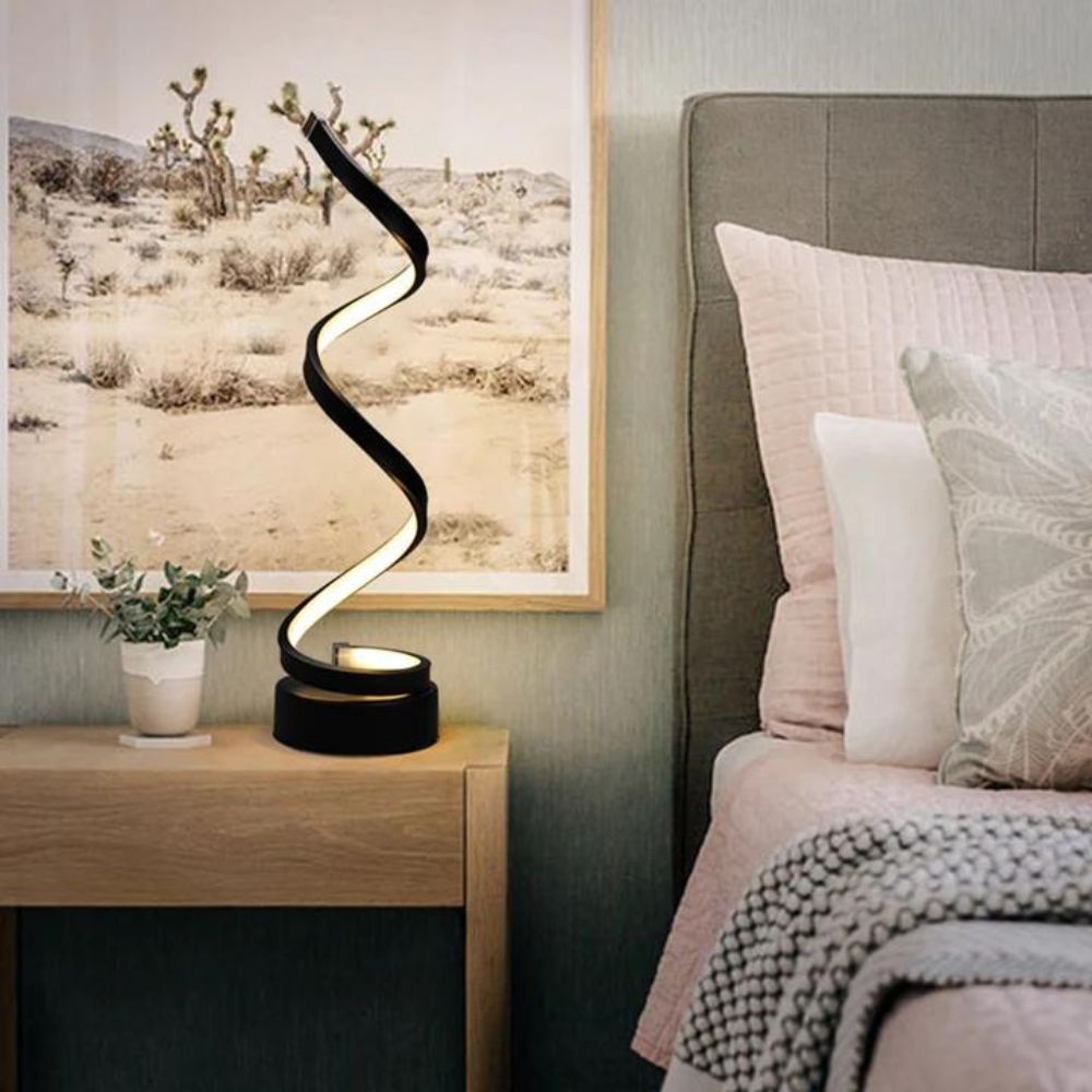 Moderne spiraallamp met warm LED-licht en compact design – LumoSpiral GlowLite