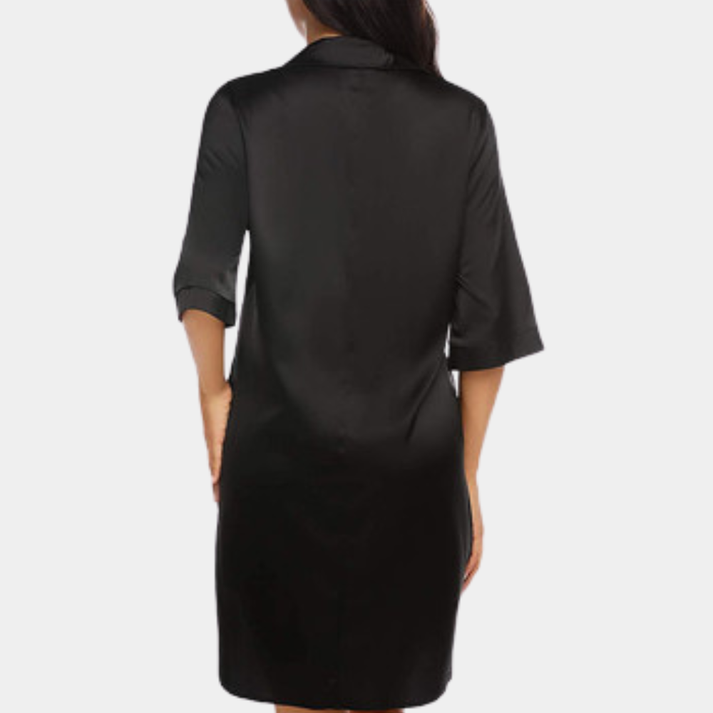 Elegant satijnen nachthemd met knoopsluiting – SilvanaLuxe