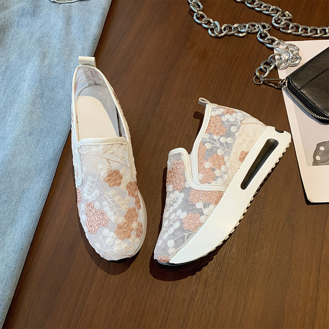 Sneakers - Vrouwen - Kant Bloemenprint - Comfort Stijl - LUNA
