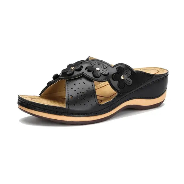 Orthopedische sandalen voor dames met stevig voetbed en bloemendetail – FlorivaBloom