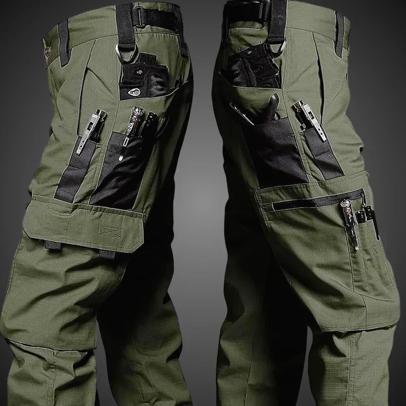 Tactische outdoor herenbroek met stretch en cargozakken – IronTrail FlexPro