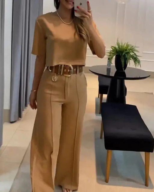 Elegant damespak met blazer en rechte broek – ViveaSuit