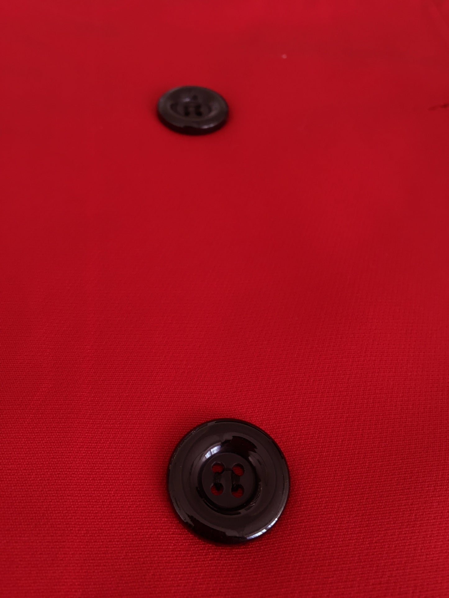 AURELIA - Omkeerbare trenchcoat met uitgesneden revers en knoopdetails voor dames