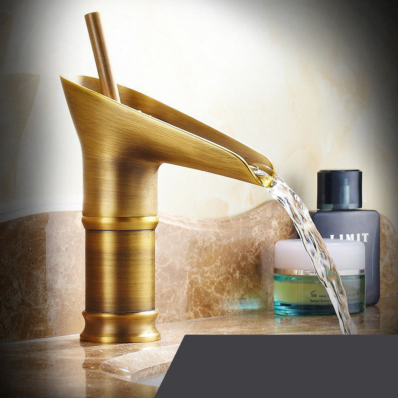 VINTAFLOW - Antieke waterval wastafelkraan voor de badkamer