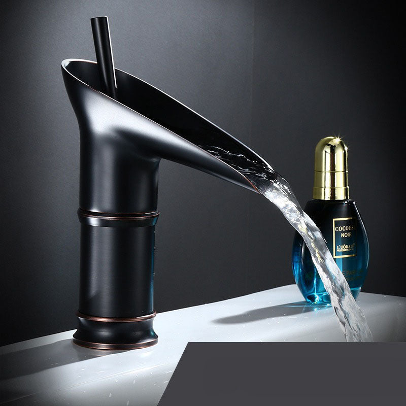 VINTAFLOW - Antieke waterval wastafelkraan voor de badkamer