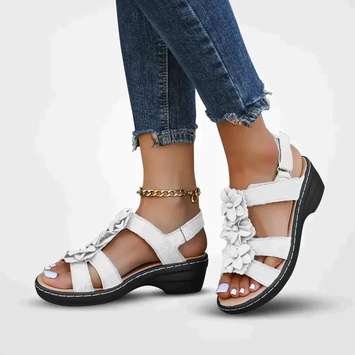 Zomerse Sandalen - Dames - Comfortabel Ontwerp - Bloemdetail - GABY SANDALEN
