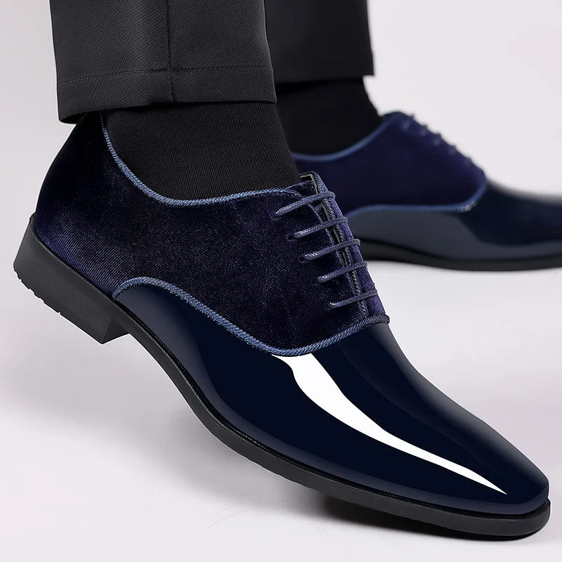 Herenveterschoenen met Glanzende Neus en Verfijnde Contouren voor Formele Gelegenheden – EGON CLASSIC