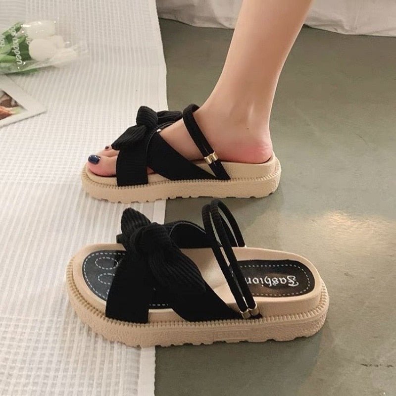 Elegante dames sandalen met strikdetail en zachte bandjes – LÉA CHARM