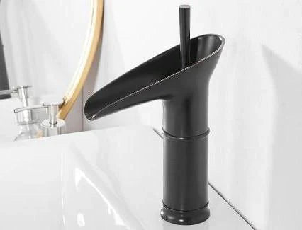 VINTAFLOW - Antieke waterval wastafelkraan voor de badkamer