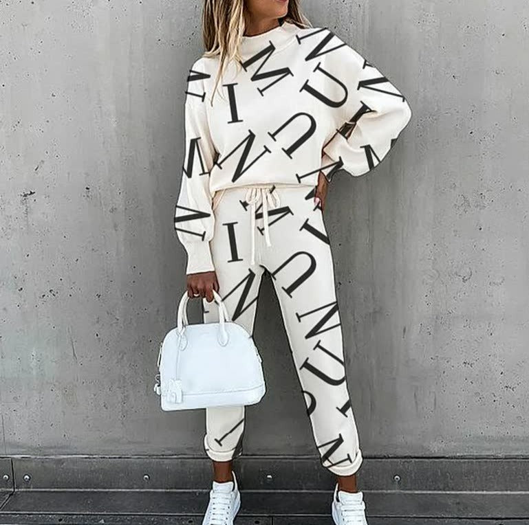 Trendy letter print jurk voor een statement look – Lexa Script