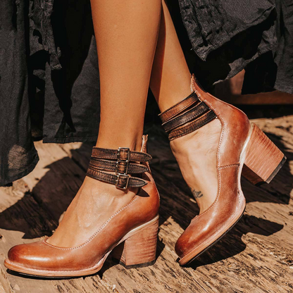 Elegante hoge dameslaarzen met ritssluiting en comfortabele blokhak – ClarévaBoots