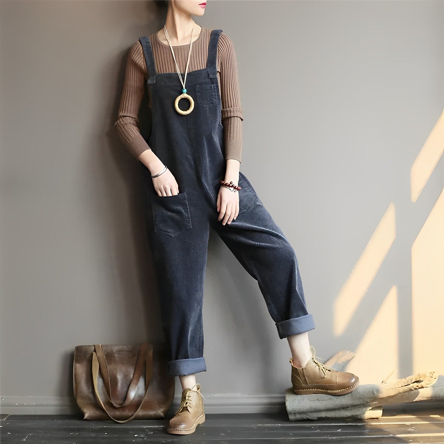 Ribfluwelen dames tuinbroek met relaxte pasvorm – LINA CORD