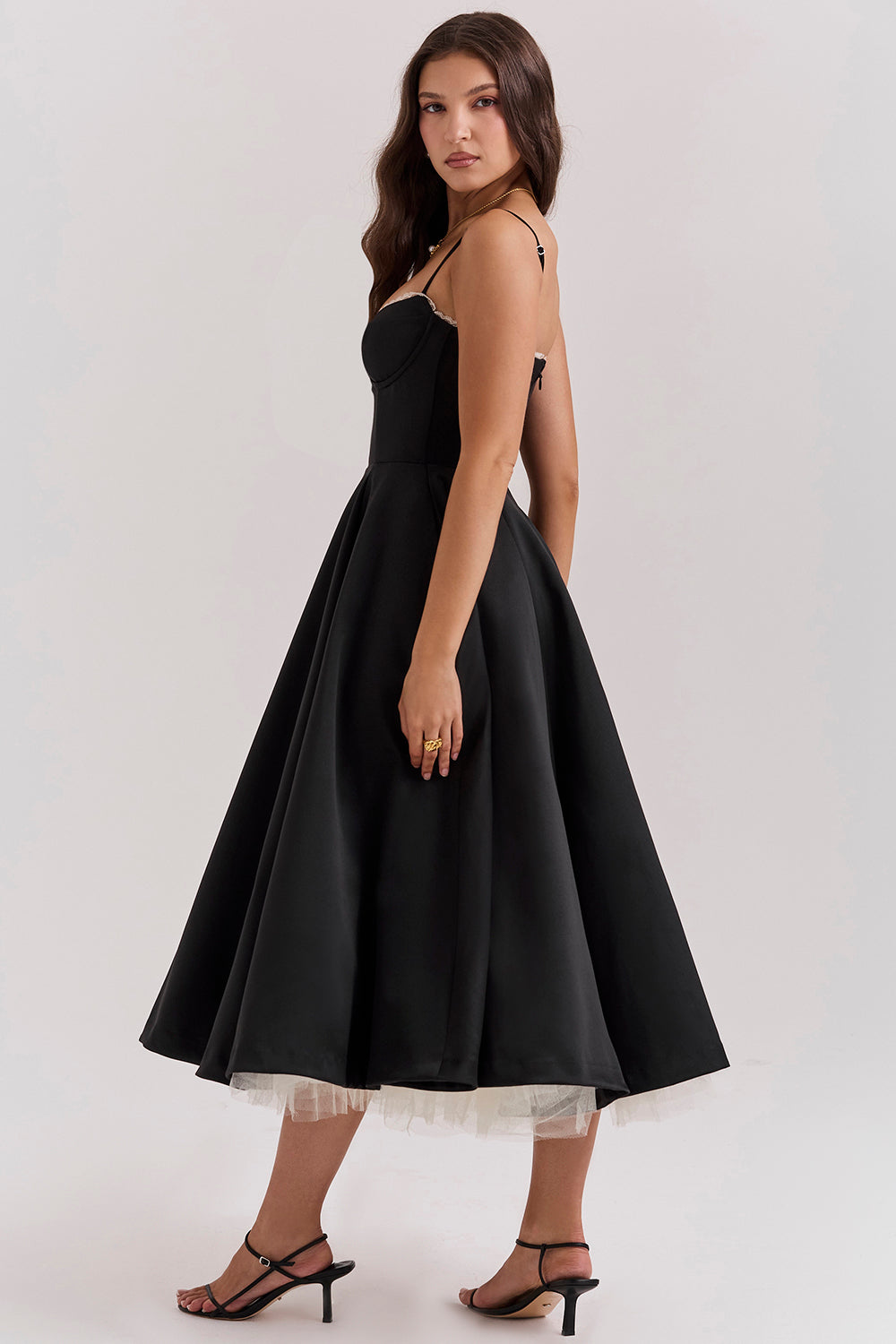 Vrouwen - Cocktailjurk - Mouwloos - Tijdloze Elegantie - Agota Cocktailjurk