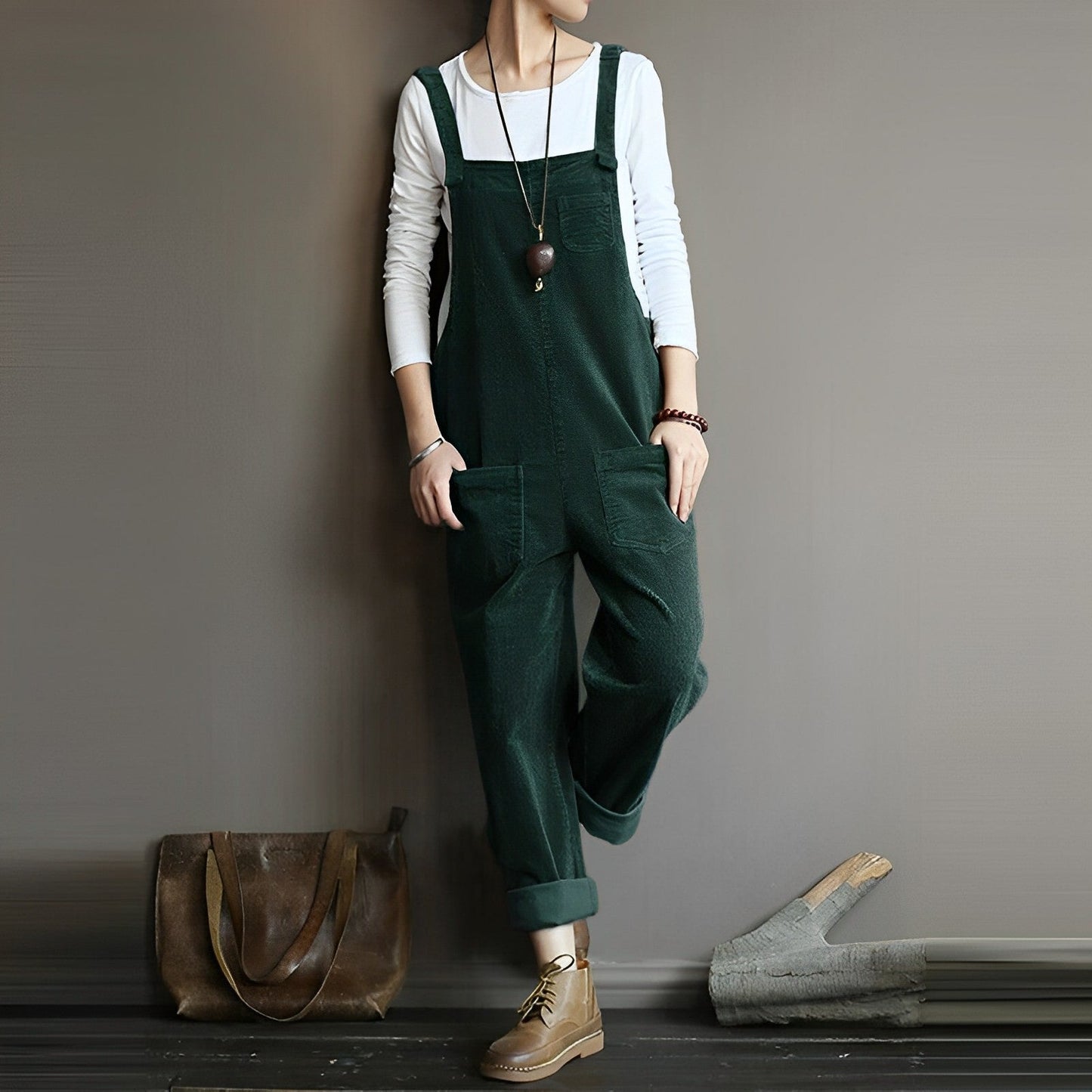 Ribfluwelen dames tuinbroek met relaxte pasvorm – LINA CORD