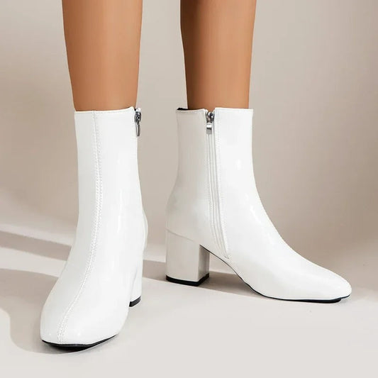Enkellaars - Dames - Blokhak met Zijrits - Modieuze Schoenen - STIJL VOLGENDE