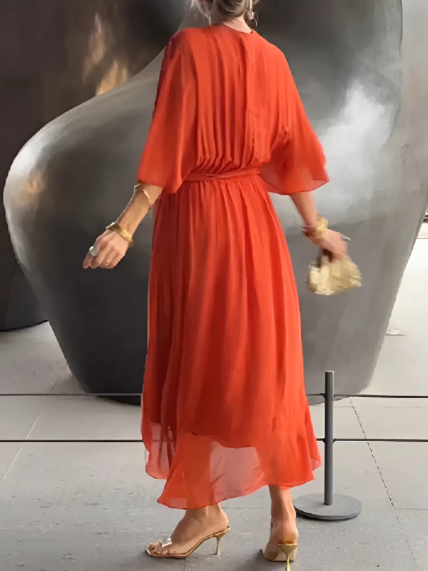 ALVINA – Elegante midi wikkeljurk die je silhouet omarmt