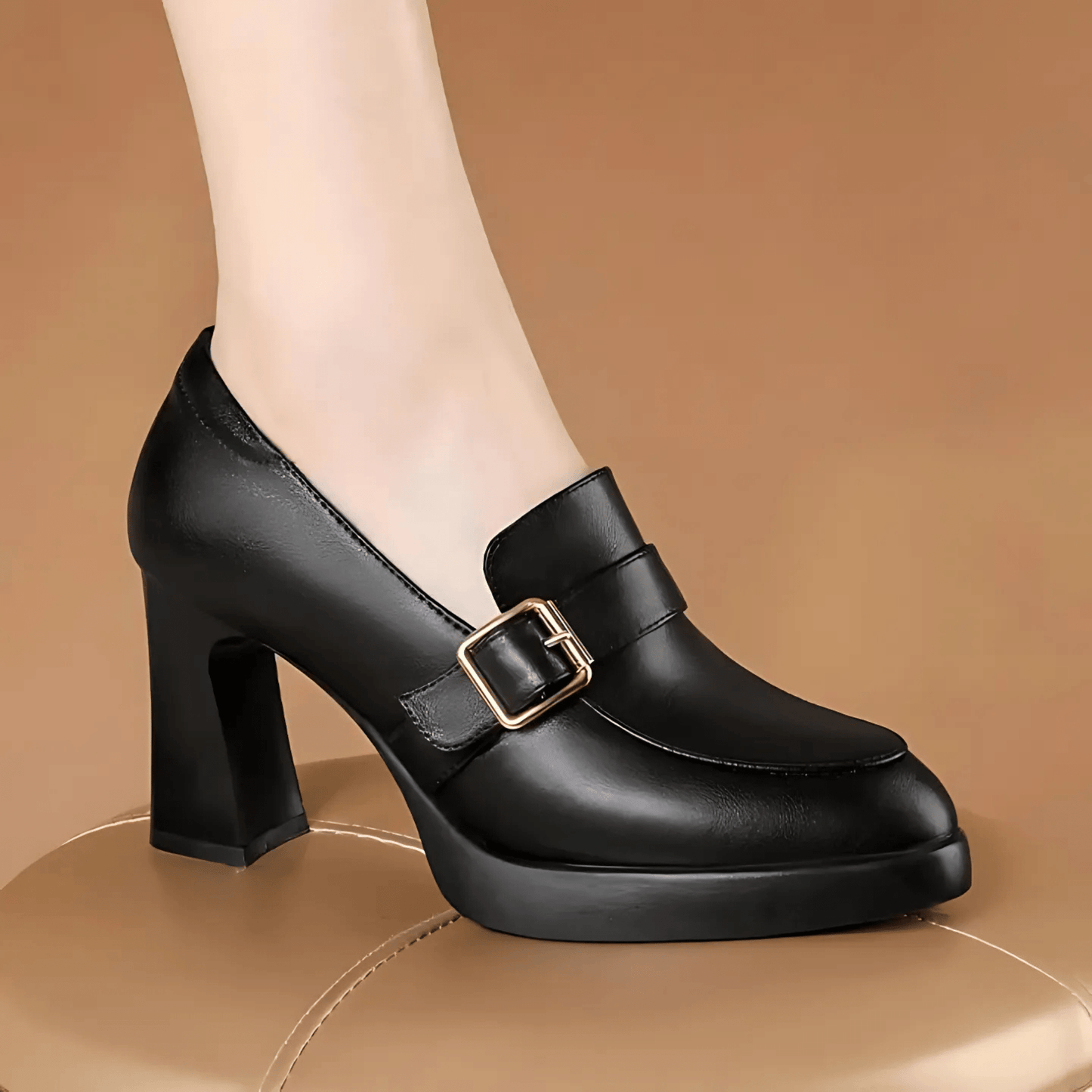 Elegante dames pumps met comfortabele hak en klassieke uitstraling – AlessaHeels
