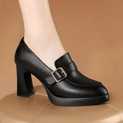 Elegante dames pumps met comfortabele hak en klassieke uitstraling – AlessaHeels