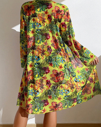 Driedelige bikini-set met bloemenprint en bijpassende rok – Solmira BloomSet