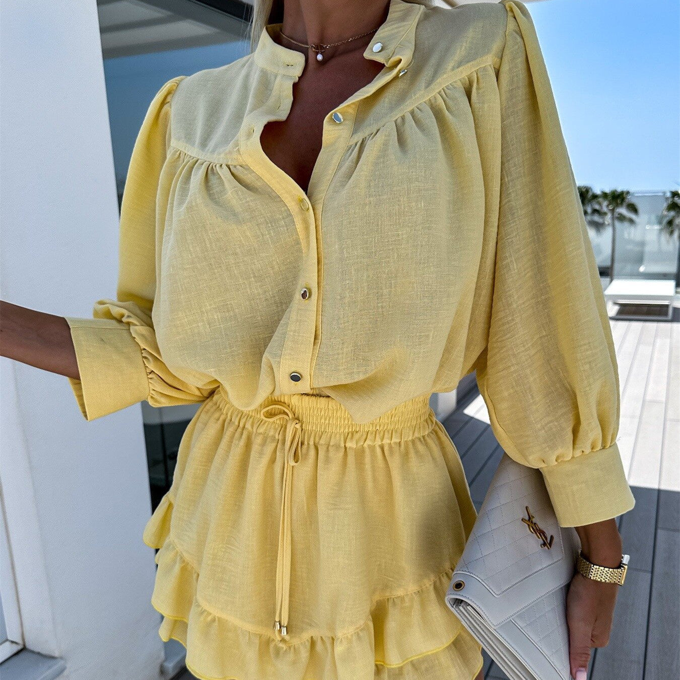 Stijlvolle dames jumpsuit met flatterende pasvorm en zachte stretchstof – LIVIANA SUIT