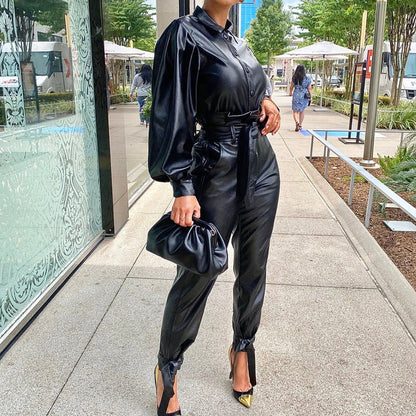 Stijlvolle PU jumpsuit met bindceintuur voor een trendy look – LumeaLicht