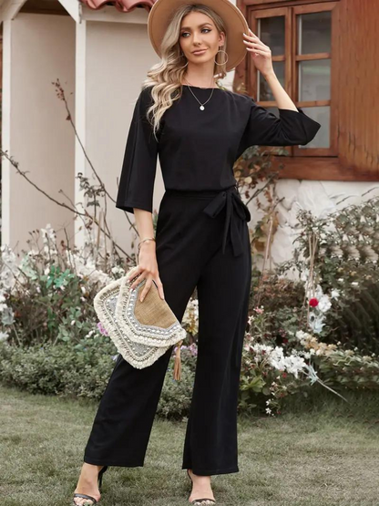 Elegante damesjumpsuit met flatterende taille en chique snit – CELISTA ELEGANCE
