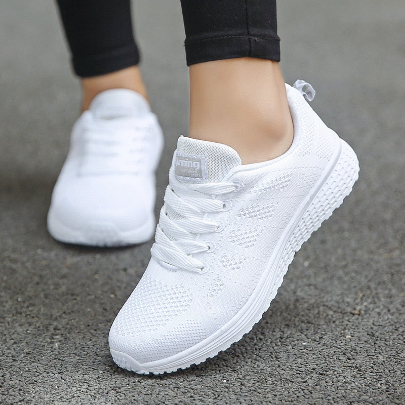 Vederlichte orthopedische sportschoenen voor dames – AerivaLite