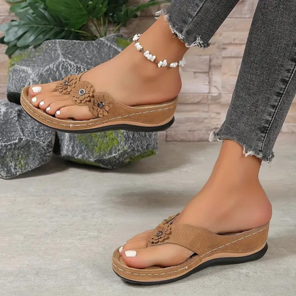 Zomerse dames sandalen met bloemen en comfortabel voetbed – FLORÈLLE BLOOM