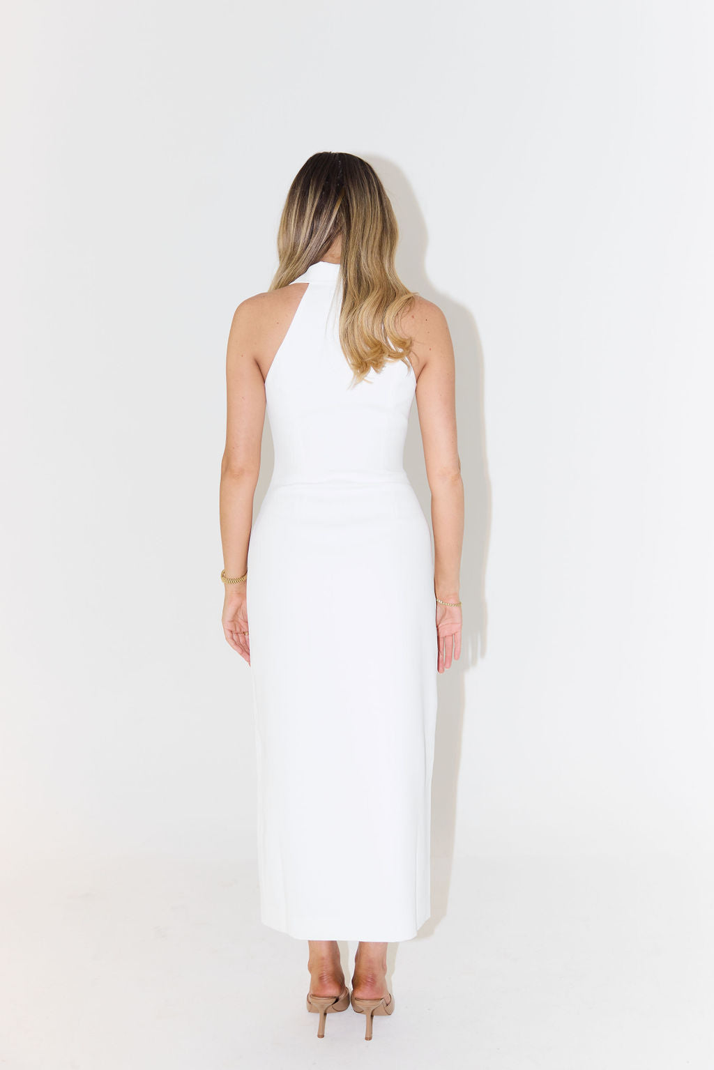 Vrouwen - Mouwloze Maxi-Jurk - Ademend Materiaal - Elegante Zomerjurk - DIEPE V-HALS JURK