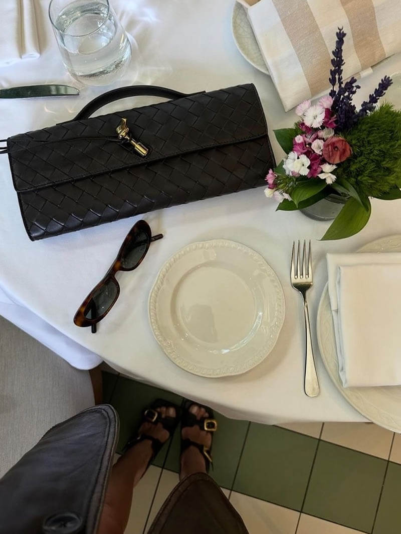 Handtas - Dames - Geweven Ontwerp Met Gouden Sluiting - Luxe Dames Handtas - Aurora