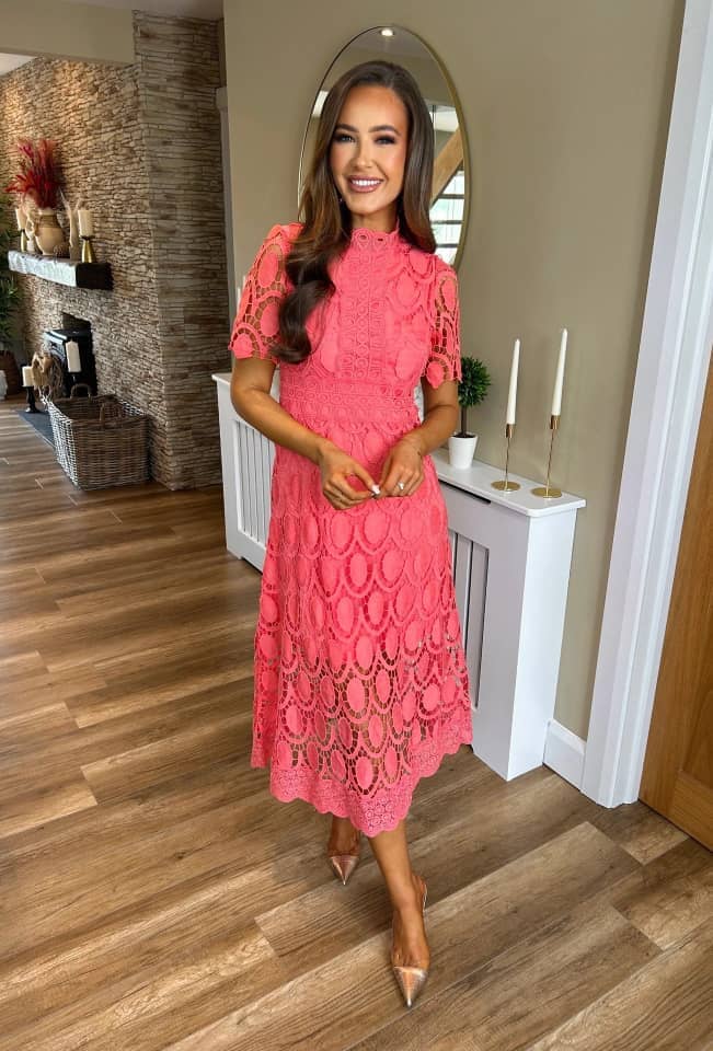 Sophie | Elegante Kanten Midi Jurk voor Dames met Hoge Hals en Lange Mouwen 9