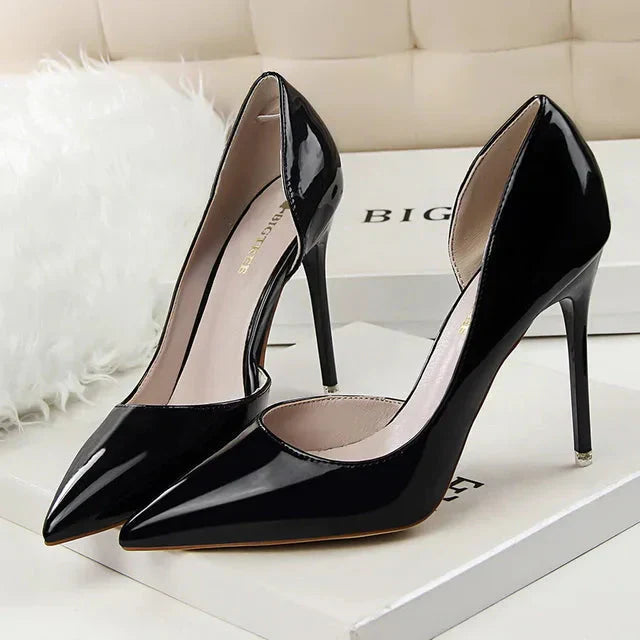 Sophie | Zwarte Stiletto Pumps Dames met Hoge Hak en Open Zijkanten 0