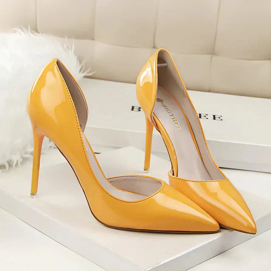 Sophie | Zwarte Stiletto Pumps Dames met Hoge Hak en Open Zijkanten 1