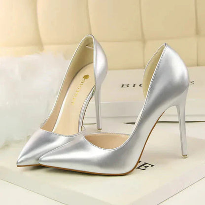 Sophie | Zwarte Stiletto Pumps Dames met Hoge Hak en Open Zijkanten 10