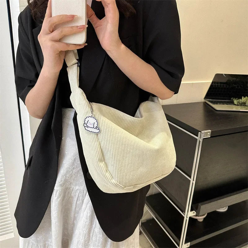 Vrouwen - Corduroy Crossbody Tas - Trendy Dumpling Vorm - Casual Draagtas - MODE TAS